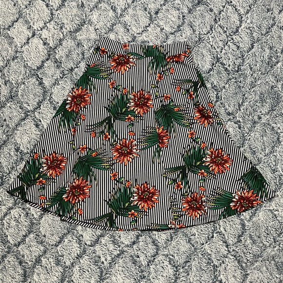 Faith & Joy Brand Striped Floral A-line Skirt Size Small - Picture 2 of 8